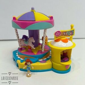 2002 Polly Pocket Polly World Carousel